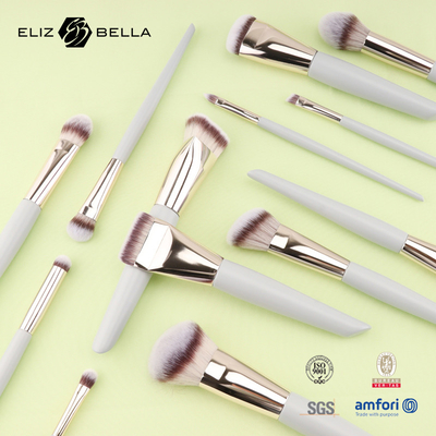 Aplicação de maquiagem profissional Escovas de maquiagem de luxo em vários desenhos para kits cosméticos