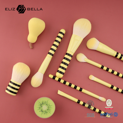 Escovas de maquiagem de luxo de marca privada com cabelo sintético e alça de madeira para salão/casa/presente